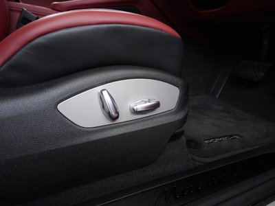 صورة مصغرة 39 لـ 2025 Porsche MACAN