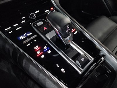 2020 Porsche PANAMERA — миниатюра 12