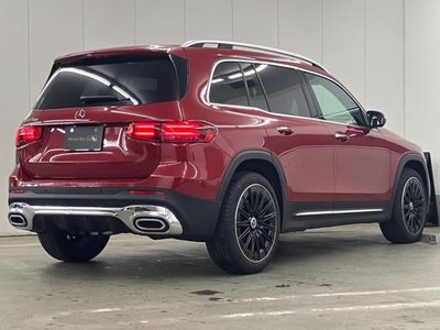 2025 Mercedes-BENZ GLB — фото 3