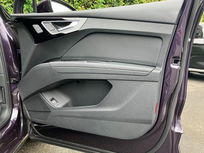 2025 AUDI Q4 SPORTBACK E-TRON thumbnail 14