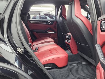 2020 Porsche CAYENNE — миниатюра 18
