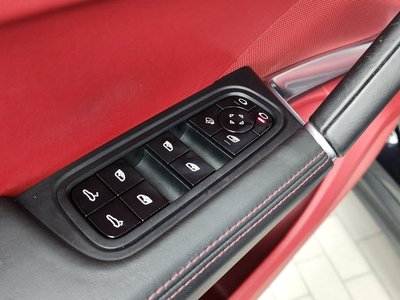 2020 Porsche CAYENNE — миниатюра 35