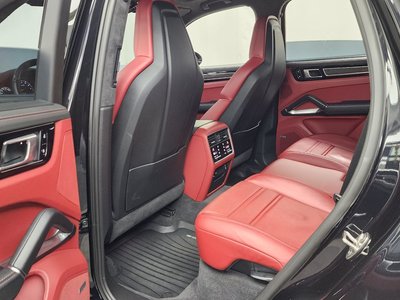 2020 Porsche CAYENNE — миниатюра 16