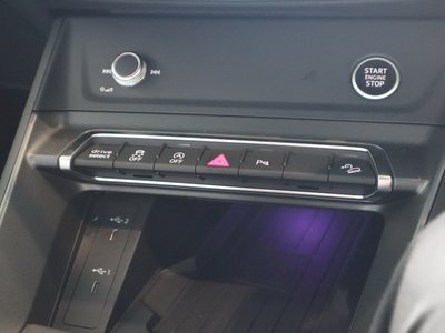 صورة مصغرة 50 لـ 2026 AUDI Q3