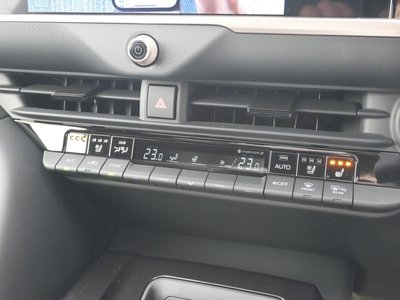 2026 Toyota CROWN SPORT 缩略图 29