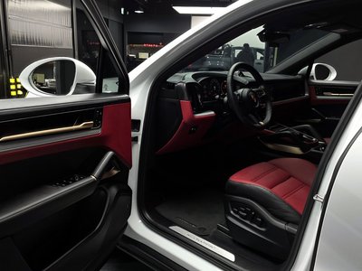 PORSCHE CAYENNE - 10