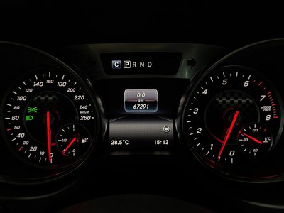 صورة 1 لـ 2017 Mercedes-BENZ SL