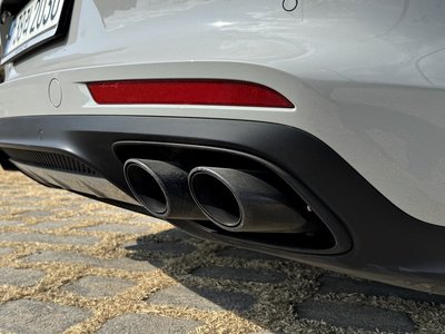 PORSCHE PANAMERA - 8