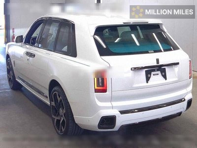 ROLLS-ROYCE CULLINAN - 2