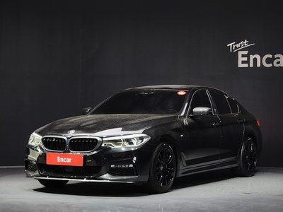 BMW 5 SERIES - 1