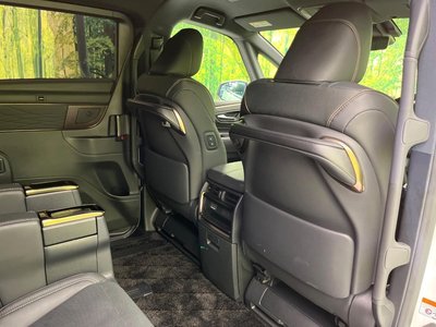 2025 Toyota ALPHARD thumbnail 39