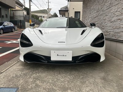 MCLAREN 720S - 9
