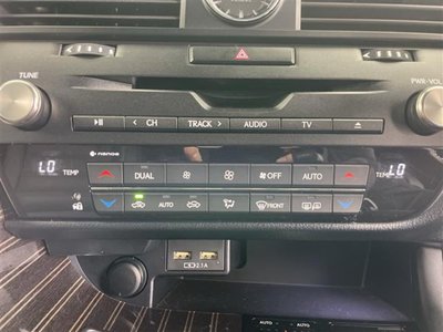 2020 Lexus RX — миниатюра 14