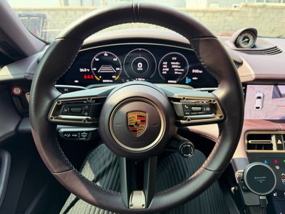 صورة مصغرة 19 لـ 2022 Porsche TAYCAN