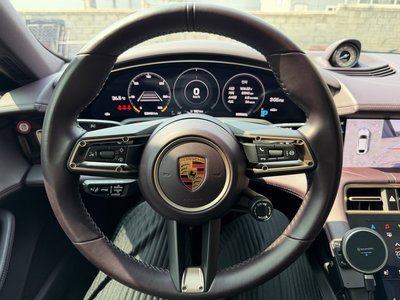 2022 Porsche TAYCAN 照片 5