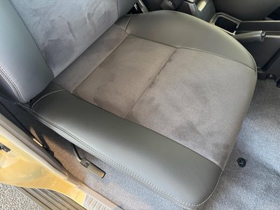 2025 Toyota LAND CRUISER 70 — миниатюра 33