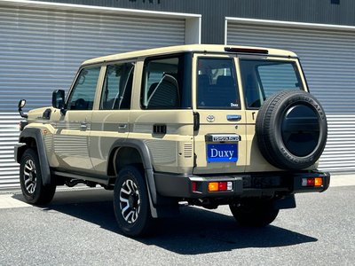 2025 Toyota LAND CRUISER 70 — миниатюра 22