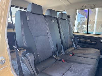 2025 Toyota LAND CRUISER 70 — миниатюра 42