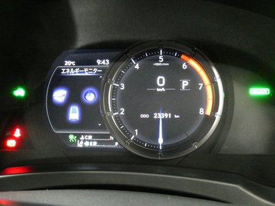 LEXUS IS - 10