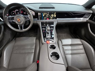 PORSCHE PANAMERA - 5