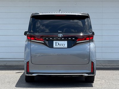 2026 Toyota VELLFIRE photo 5