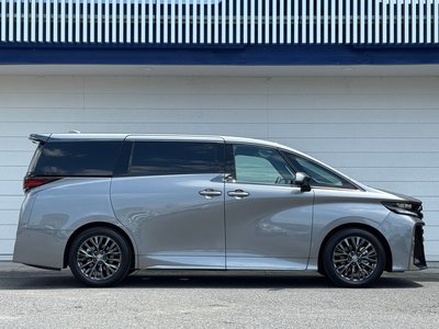 2026 Toyota VELLFIRE thumbnail 13