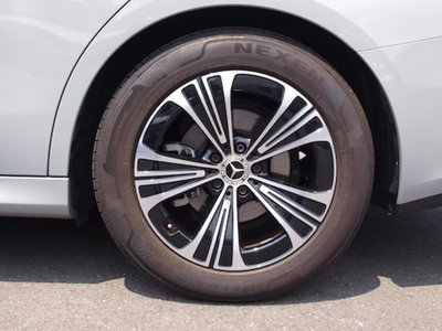 صورة مصغرة 39 لـ 2025 Mercedes-BENZ E-CLASS