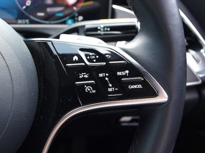 صورة مصغرة 21 لـ 2025 Mercedes-BENZ E-CLASS