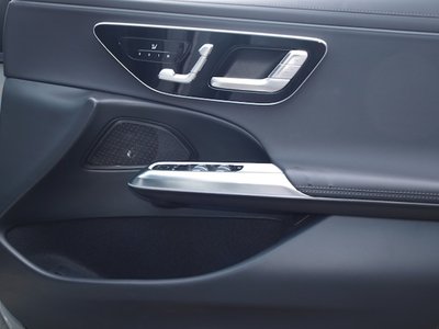 صورة مصغرة 13 لـ 2025 Mercedes-BENZ E-CLASS
