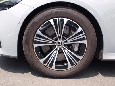 صورة مصغرة 40 لـ 2025 Mercedes-BENZ E-CLASS