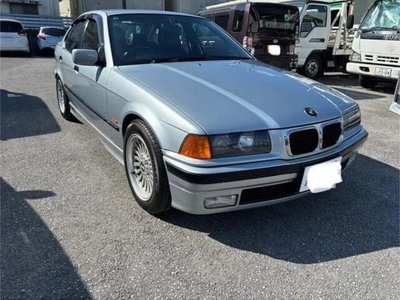 BMW 3 SERIES - 1
