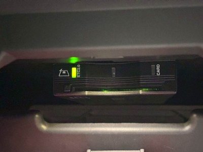 LAND ROVER DEFENDER - 10