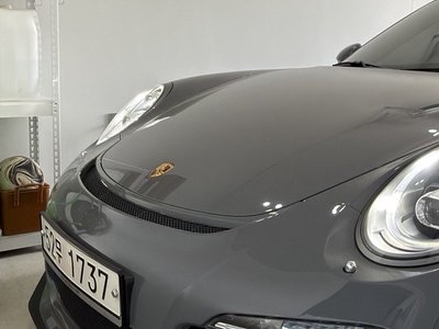 PORSCHE 911 - 10