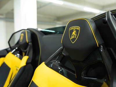 2022 Lamborghini HURACAN — фото 7