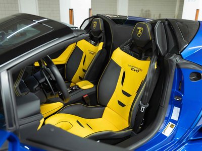 2022 Lamborghini HURACAN — фото 1