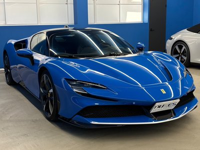 FERRARI SF90 - 6