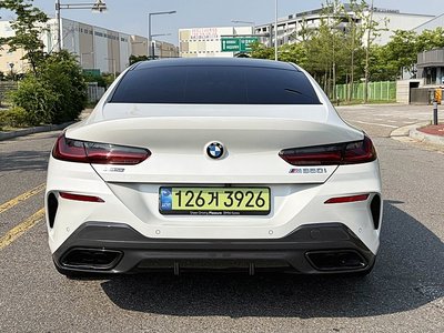 BMW 8 SERIES - 3