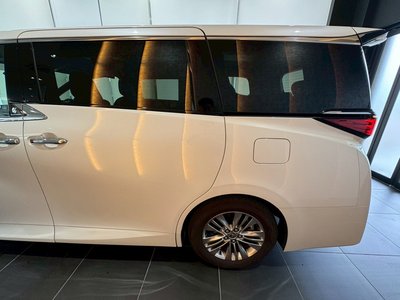 2025 TOYOTA ALPHARD — миниатюра 28