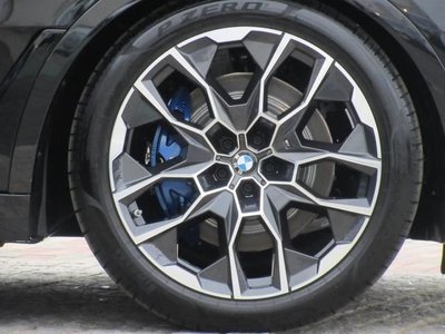 2025 BMW X7 照片 4