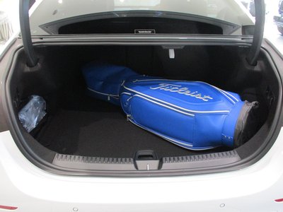 MERCEDES-BENZ E-CLASS - 9