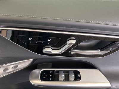 2025 Mercedes-BENZ GLC 照片 10