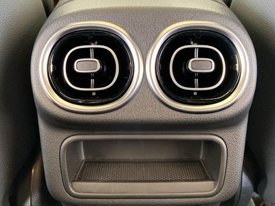 2025 Mercedes-BENZ GLC 缩略图 12
