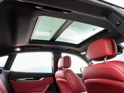 MASERATI LEVANTE - 6