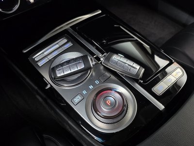 GENESIS G80 (RG3) - 9
