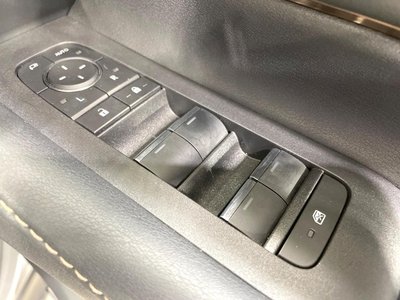 صورة مصغرة 73 لـ 2025 Toyota VELLFIRE