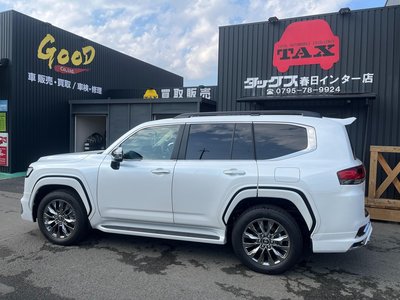 TOYOTA LAND CRUISER 300 - 4