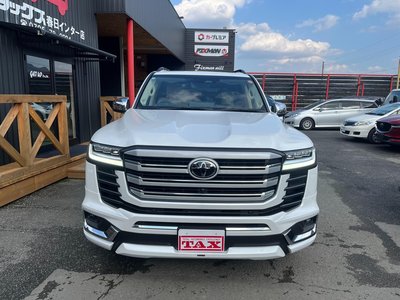TOYOTA LAND CRUISER 300 - 2