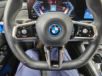 BMW I7 - 6