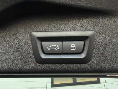 2023 BMW X5 — миниатюра 51
