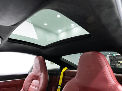 صورة مصغرة 17 لـ 2023 Porsche 911